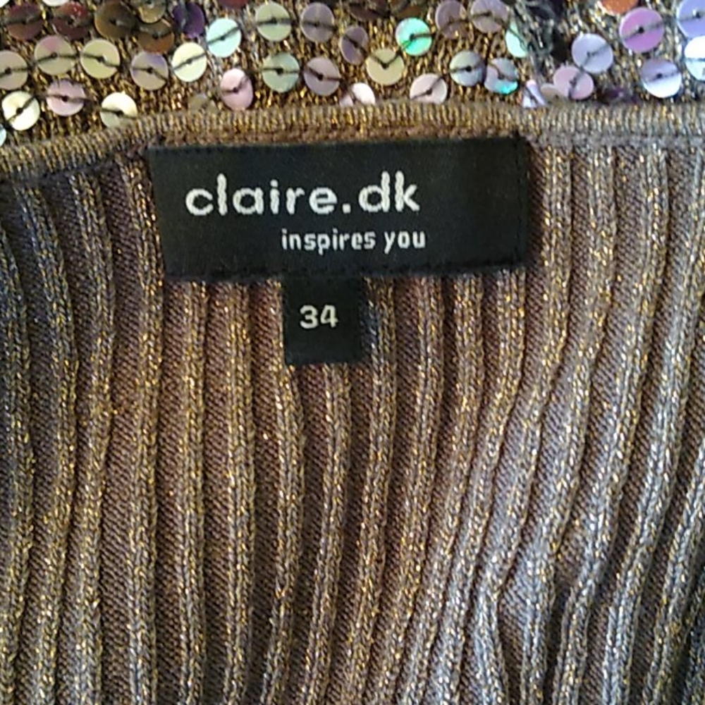 Claire.dk Cardigan Sweater - Picture 7 of 8